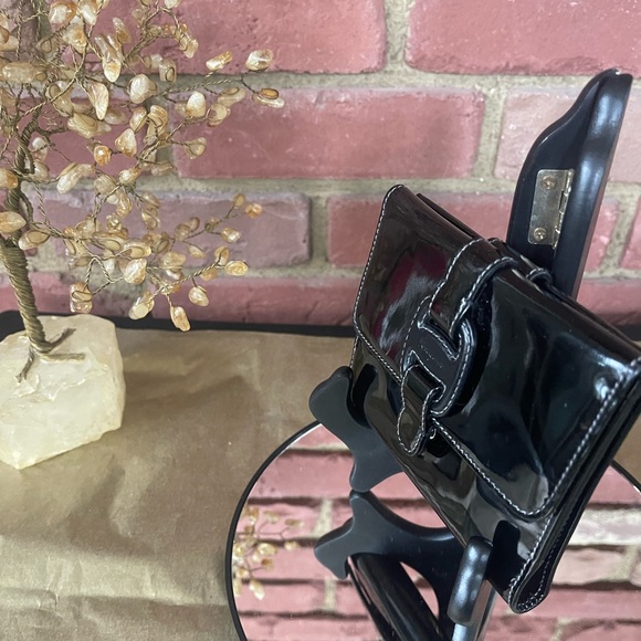 🔥Salvatore 🔥Ferragamo 🔥pattern leather wallet: - Picture 6 of 7